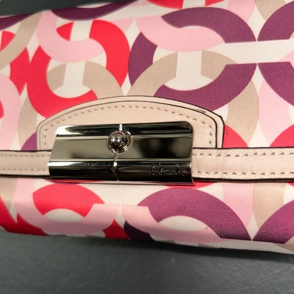 Coach Y2K Kristin Signature Monogram Multicolor Wristlet OP Art Fuchsia & Purple - Picture 2 of 14